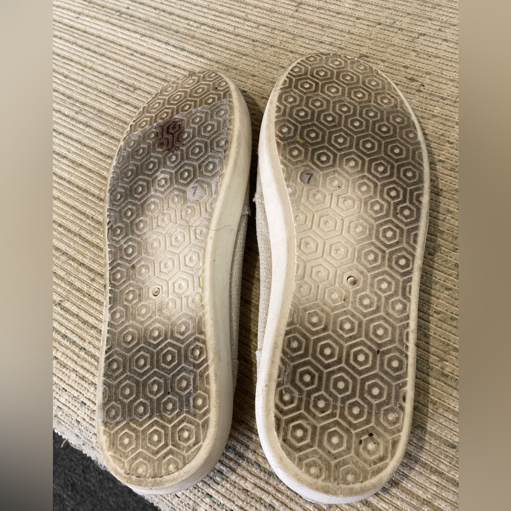 Ladies Slip On Shoes - Picture 5 of 6